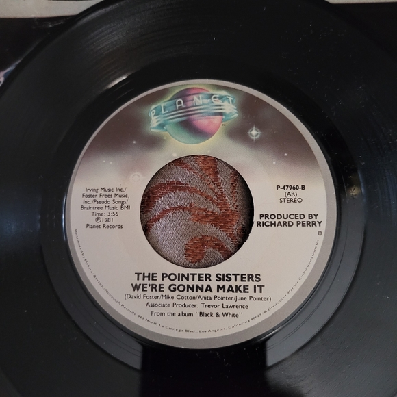 The Pointer Sisters 45 rpm "We're Gonna Make It / Should I Do It" excellent!! - Picture 2 of 3